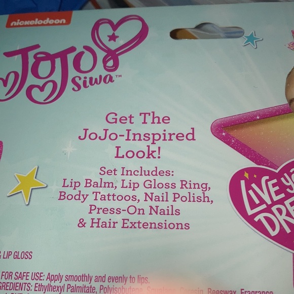 JoJo Siwa Get The Look Kit - Picture 4 of 4